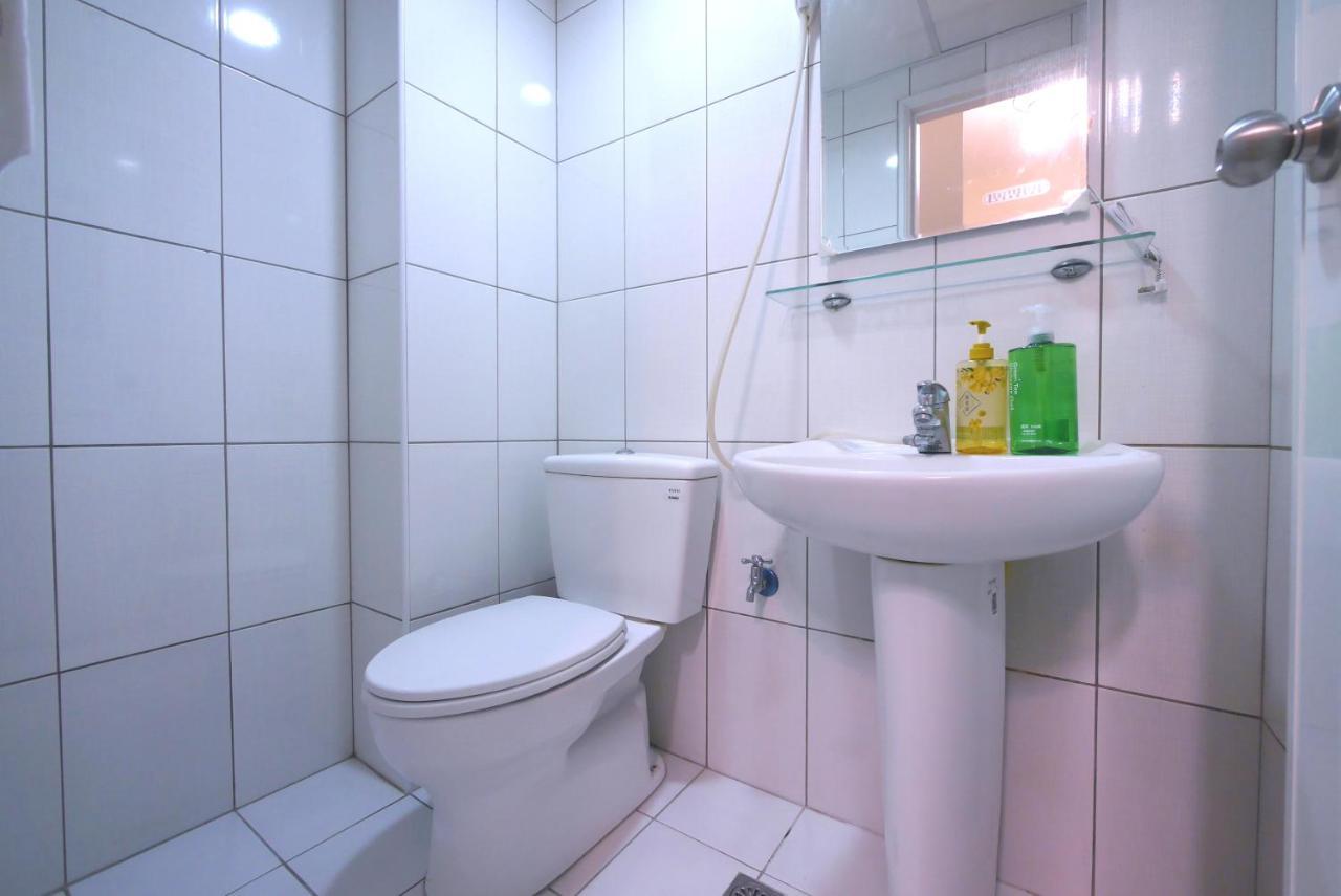 Traveler No. 3 Apartment Taichung Luaran gambar